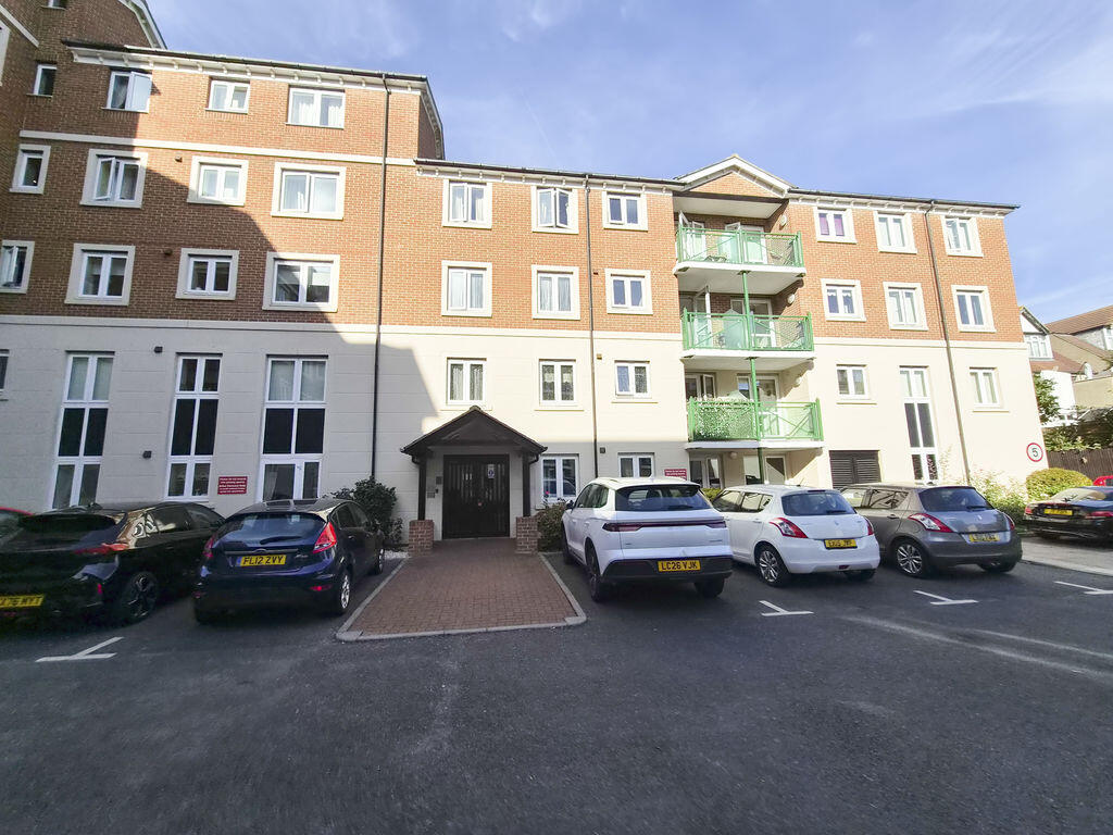 Main image of property: Hamlet Court Road, Westcliff-On-Sea