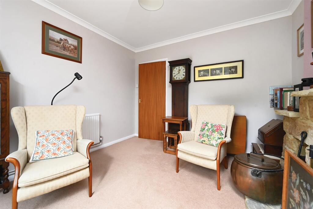 House in Horsham, Clark Lifting Solutions, Cowfold - More