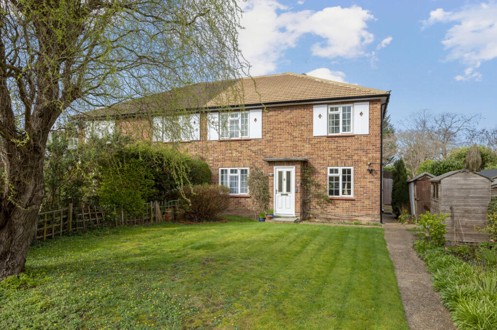 Main image of property: Berrylands, Surbiton, KT5