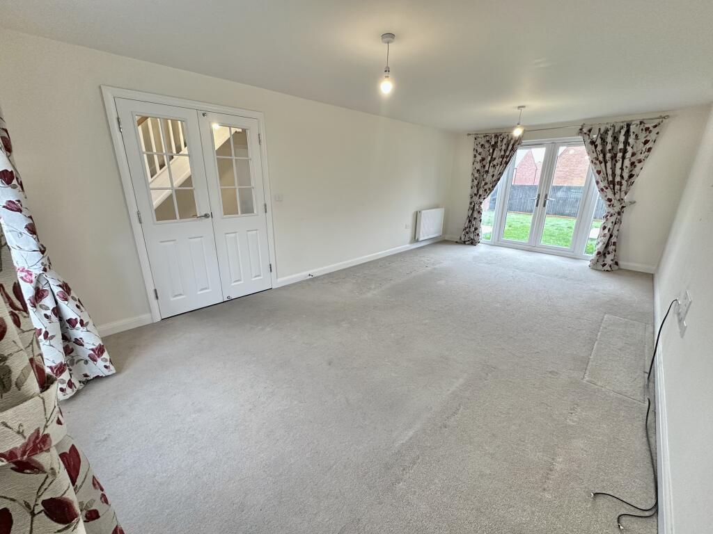 House in Oadby and Wigston, Leicestershire - View 4