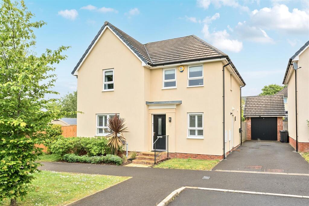 Main image of property: Shortlands Way, Ivybridge
