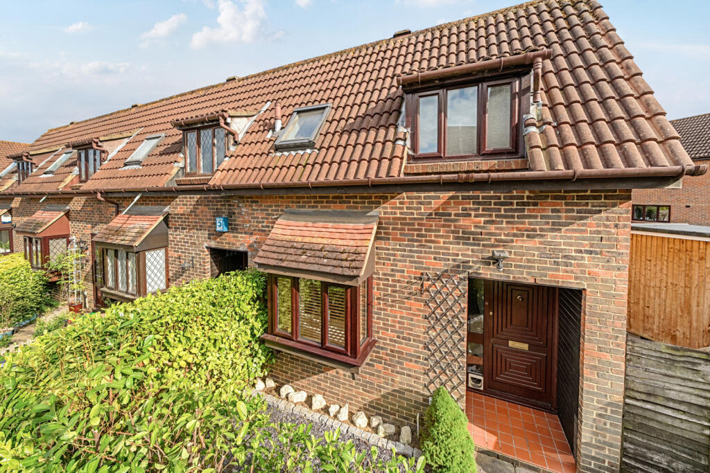 Main image of property: Tulip Close, Croydon