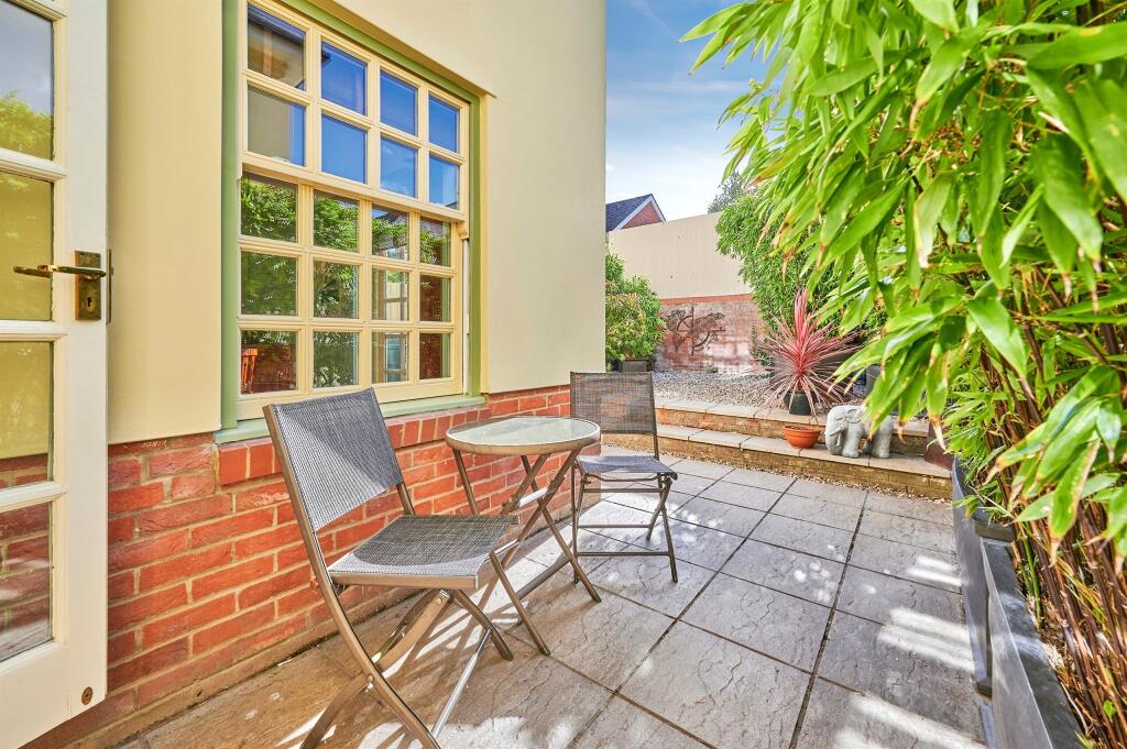 House in Uttlesford, Saffron Walden - View 5