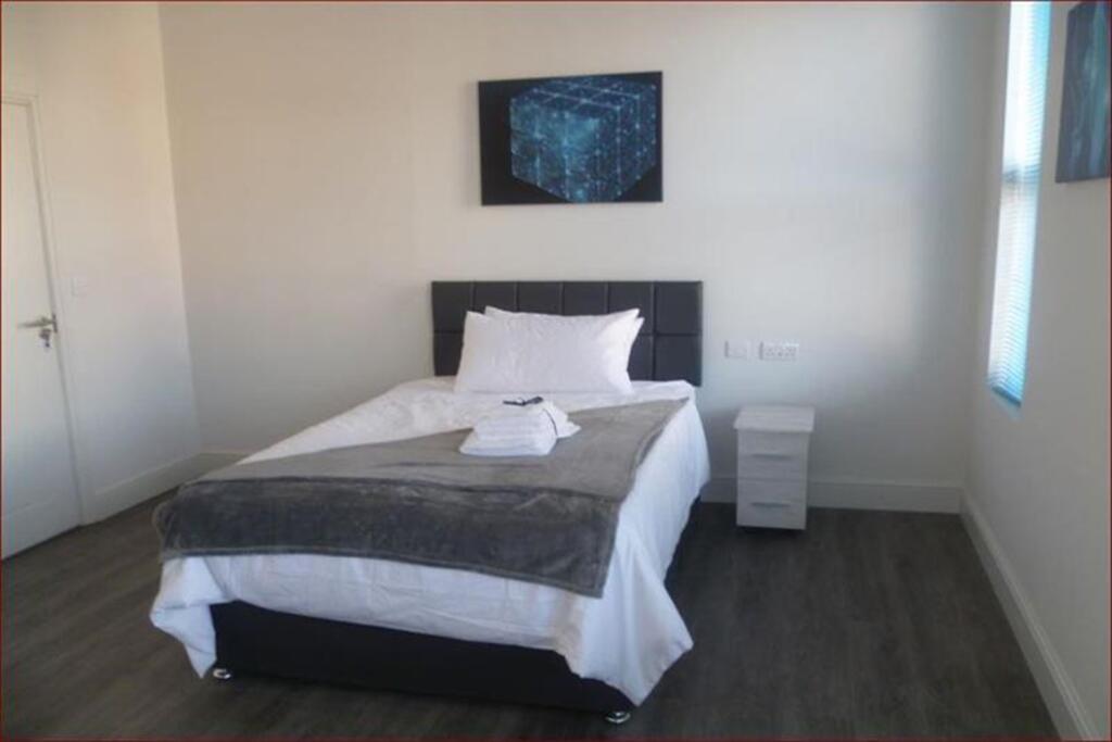 Main image of property: Holyhead Road, CV1