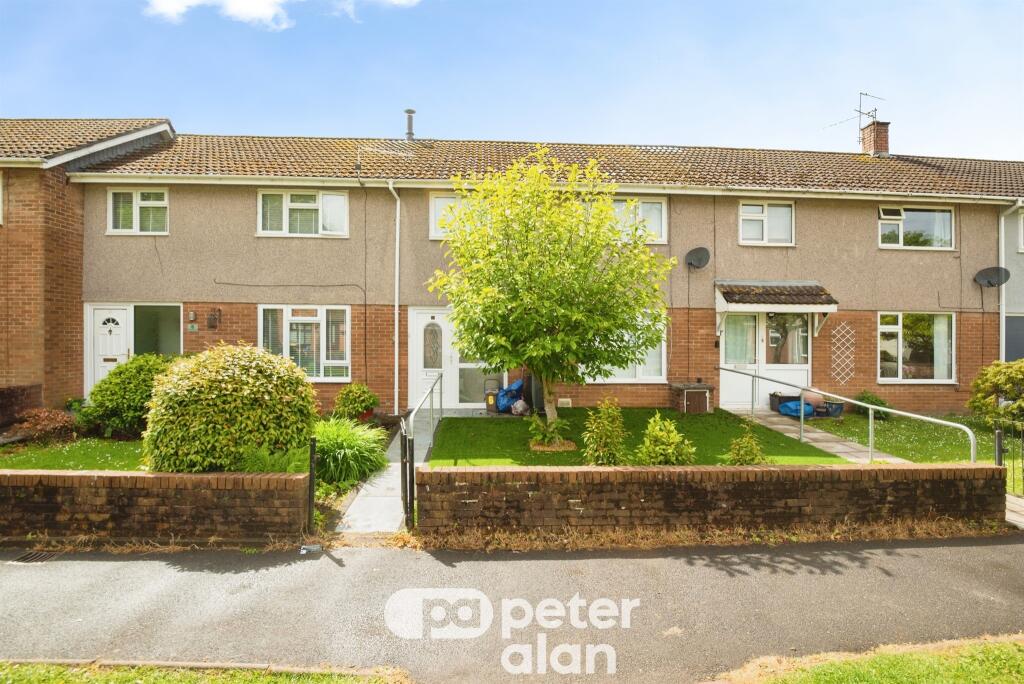 Main image of property: Kenfig Place, Llanyravon, Cwmbran