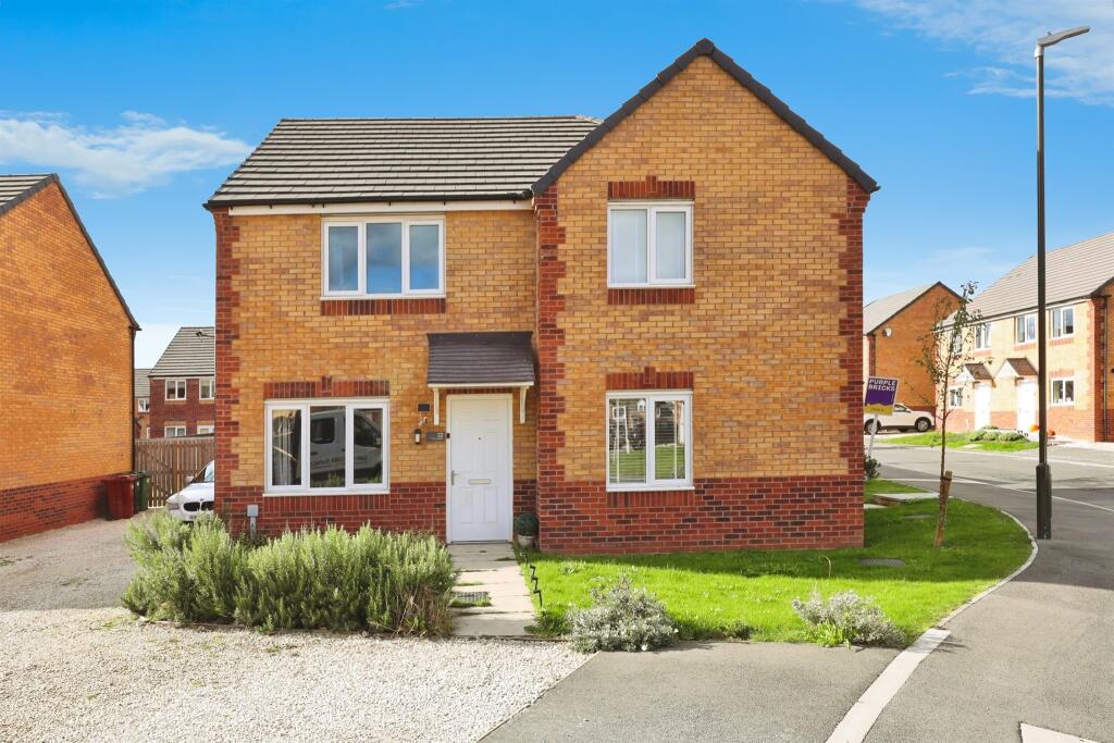 2-bed semi-detached on Fox Street, Creswell, Worksop, £160,000