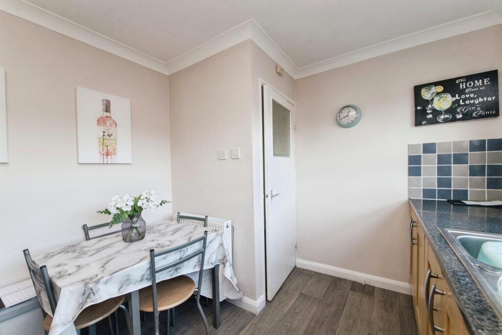 Apartment in Exeter, Stoke Hill - More
