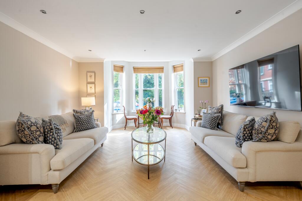The Hall, Allerton Hill, Chapel Allerton, Leeds, LS7 photo 4