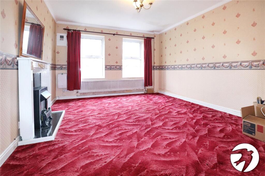 Waterfield Close, London, SE28 photo 2