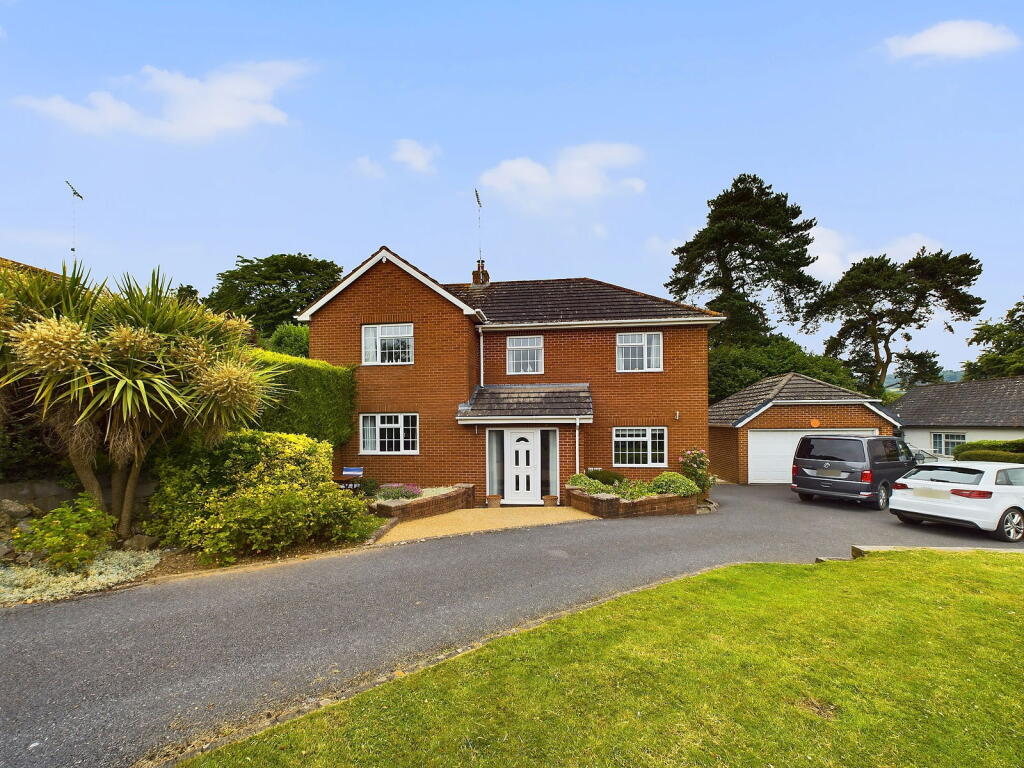4-bed detached on Ottery St Mary, £595,000