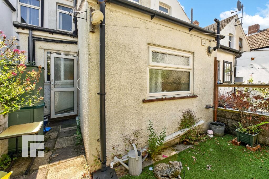 Hunter Street, Cardiff, CF10 photo 3