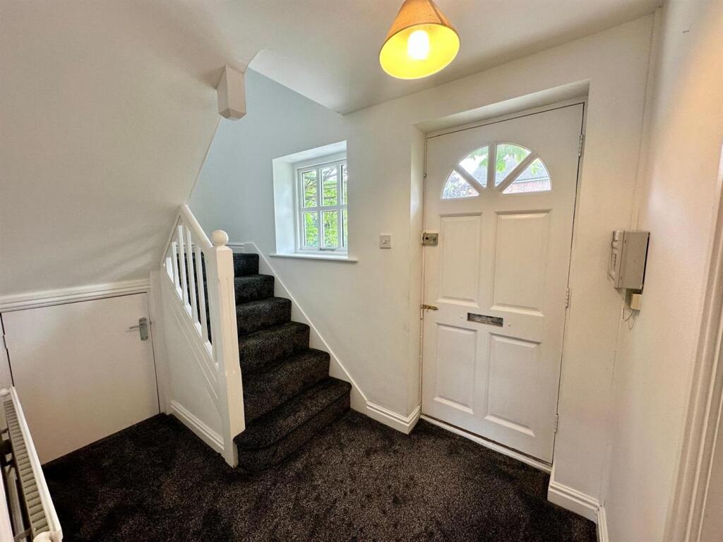 House in Crewe - View 4