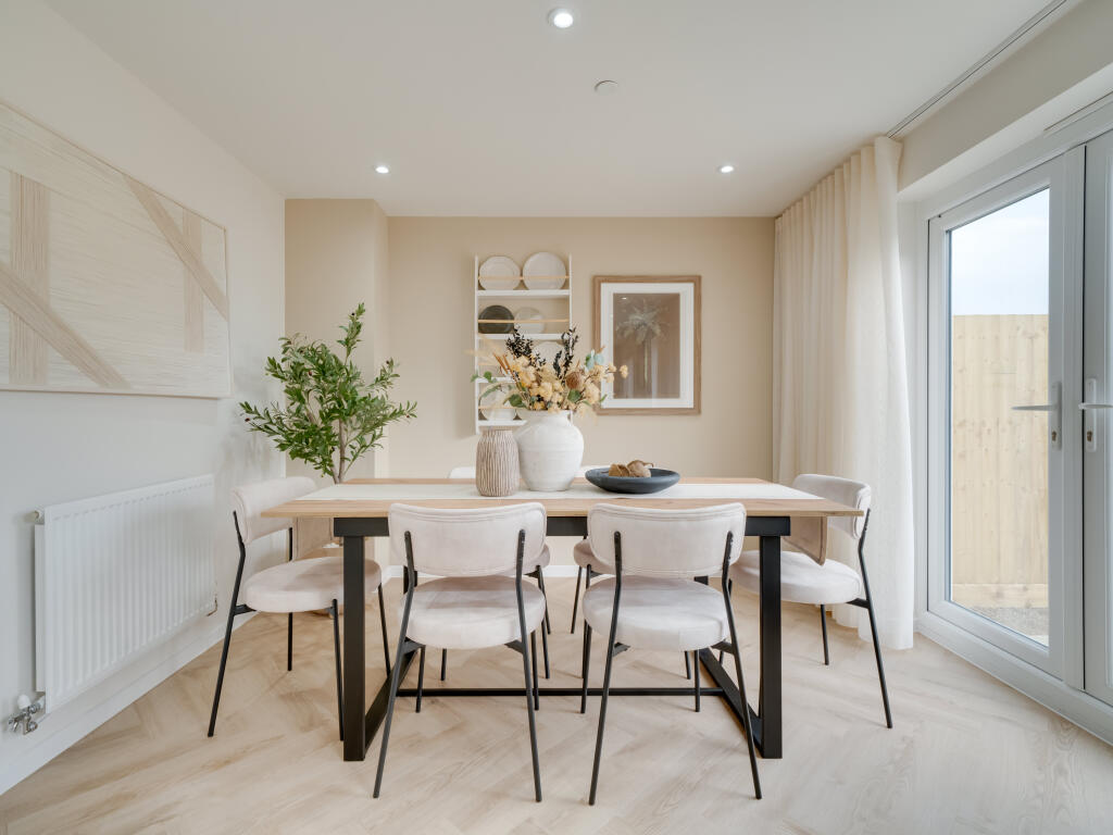 House in Bristol, Cribbs Triangle, Almondsbury - View 3