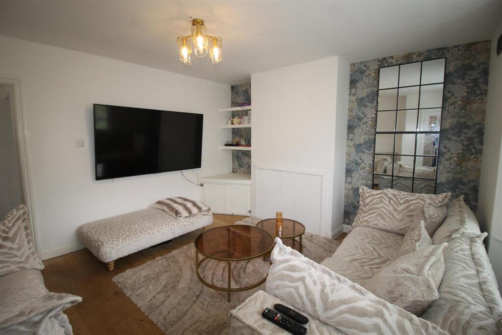 Suffield Road, High Wycombe photo 3