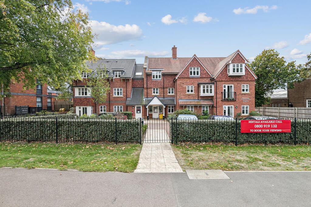 2-bed flat on Woburn Street, Ampthill, MK45, £430,000