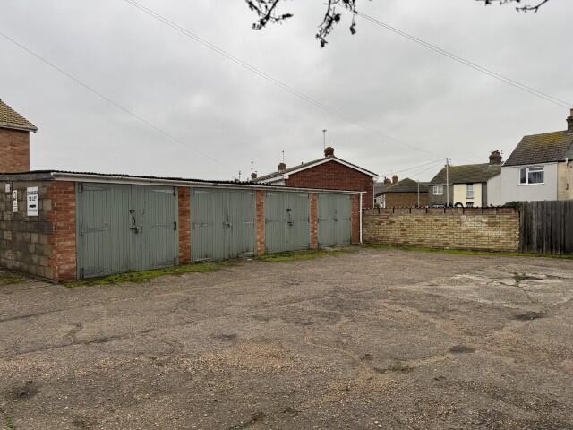 Garages rear of 82-86 Burnt Lane, Gorleston, Great Yarmouth, Norfolk NR31 0PG - View 5