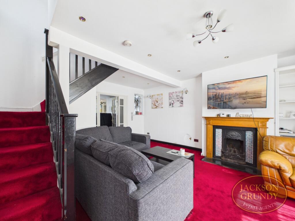 House in Northampton - View 2