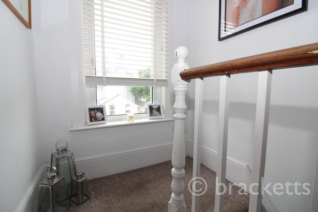 House in Tonbridge - View 2