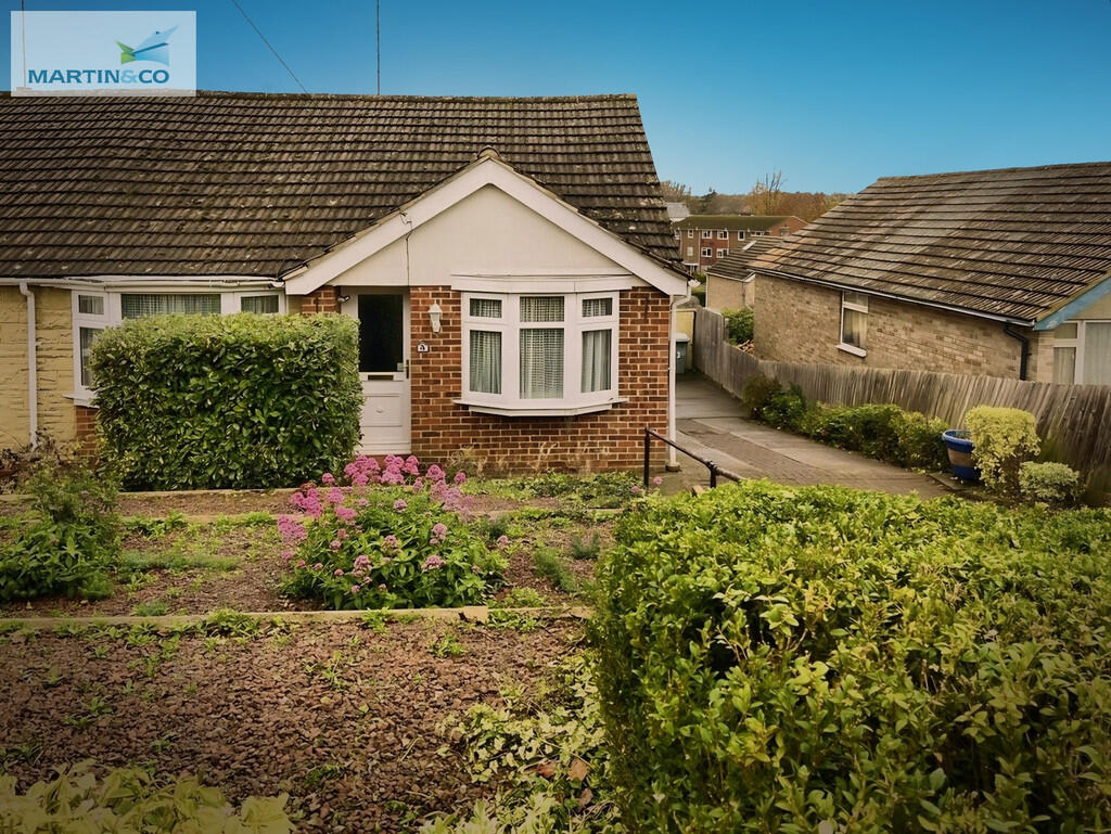 Main image of property: Sandell Close, Banbury