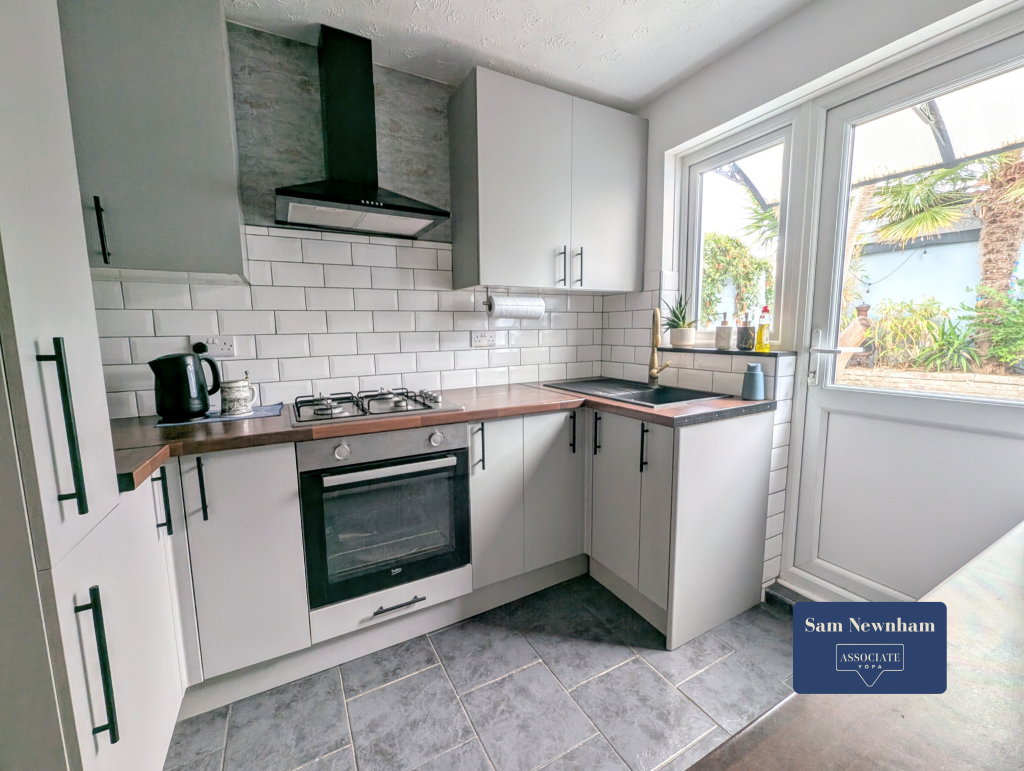 House in Portsmouth - View 4