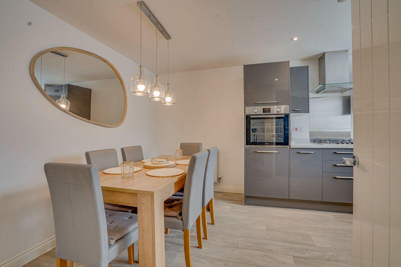 House in Southampton - View 5