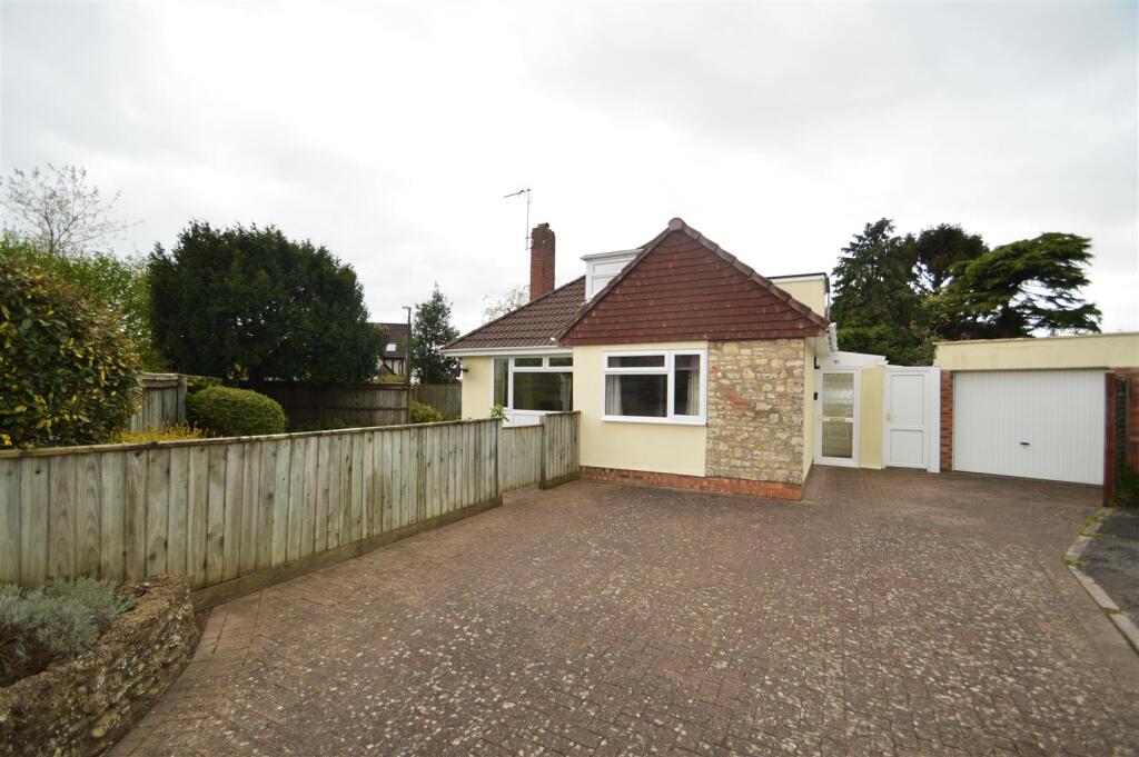 Main image of property: Sandyleaze, Westbury-On-Trym, Bristol