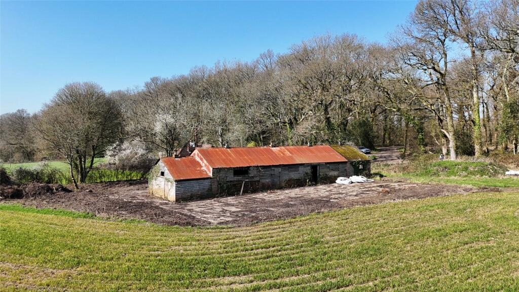 Main image of property: Parkwater Lane, Whiteparish, Salisbury, Wiltshire, SP5