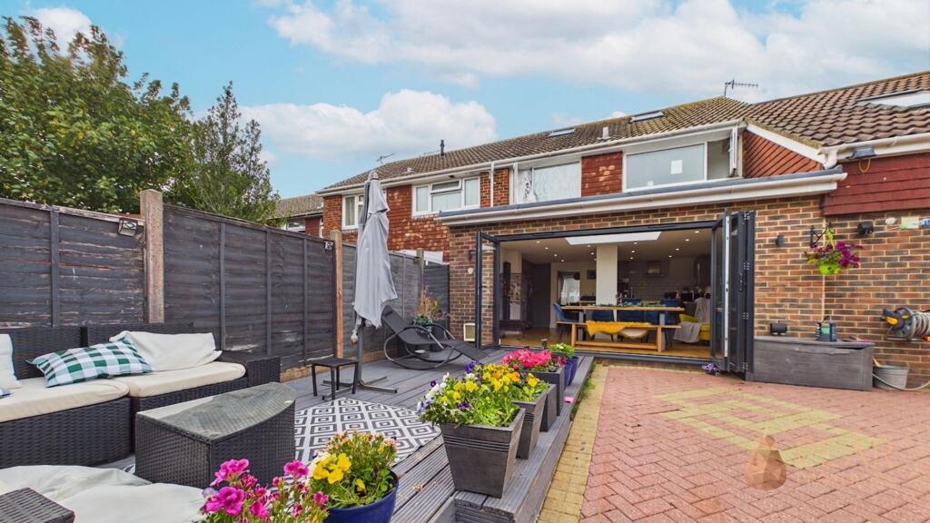 Sylvan Road, Sompting, BN15 photo 4