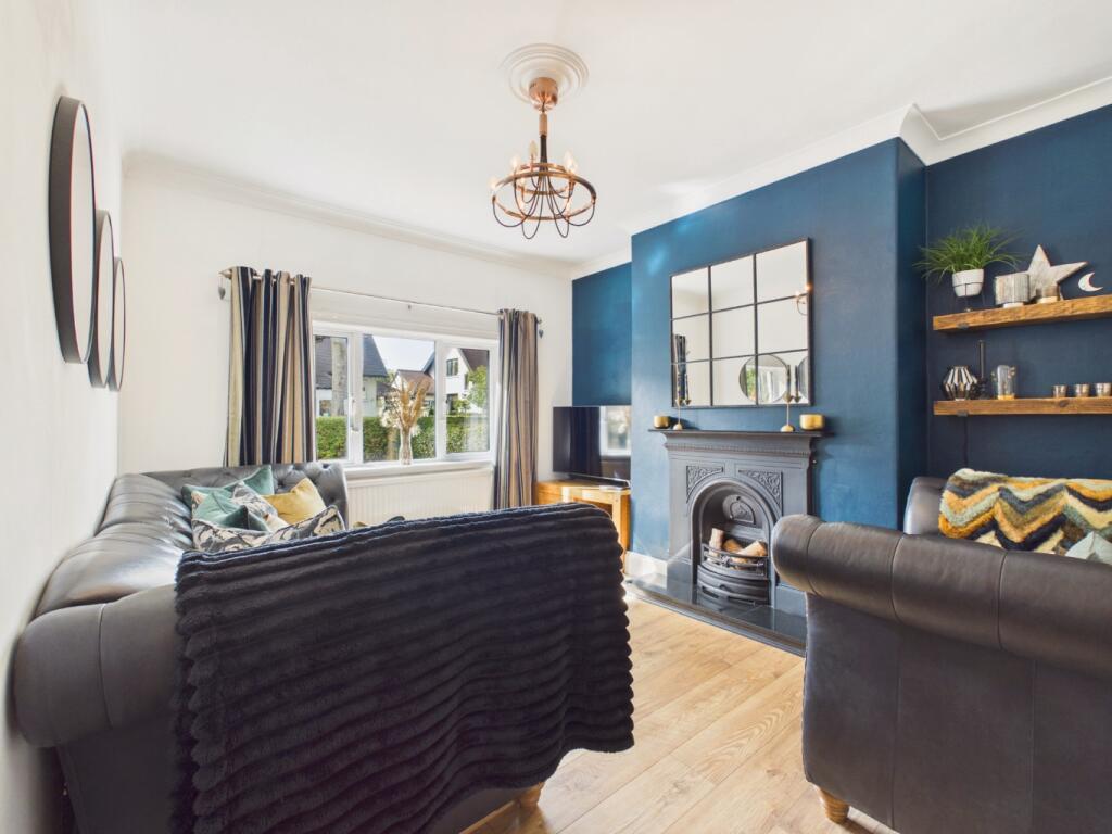 House in Hull, Mile House, Garden Village - More