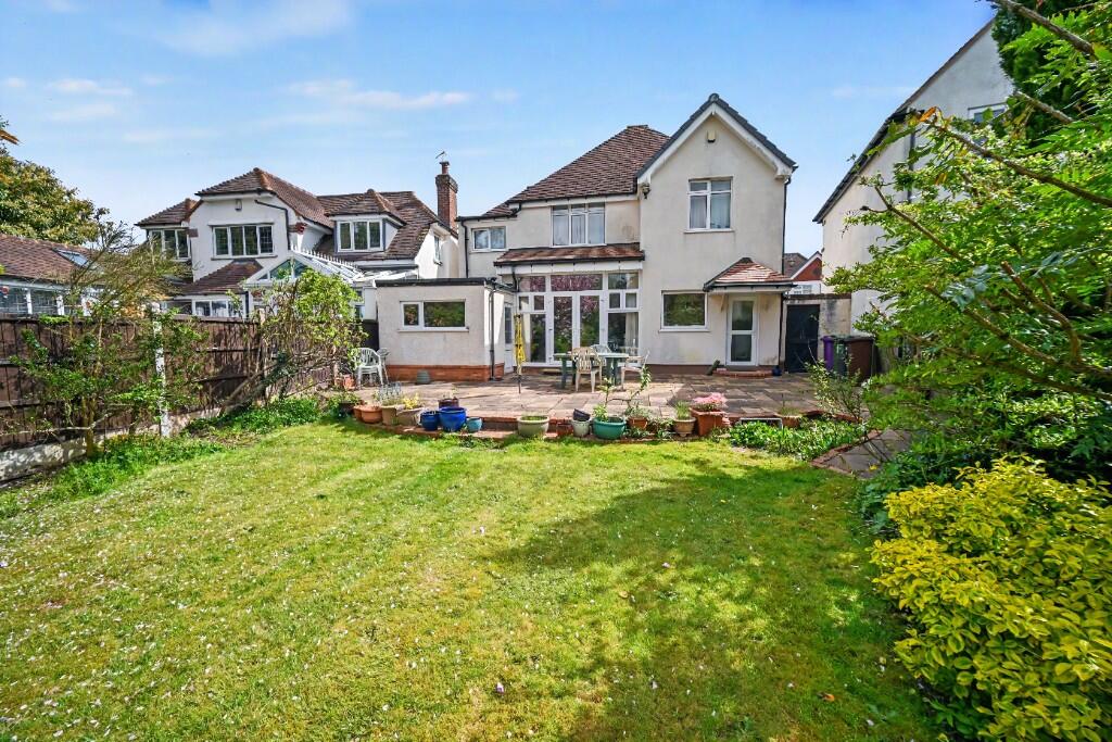 Links Avenue, Tettenhall, Wolverhampton, West Midlands, WV6 photo 4