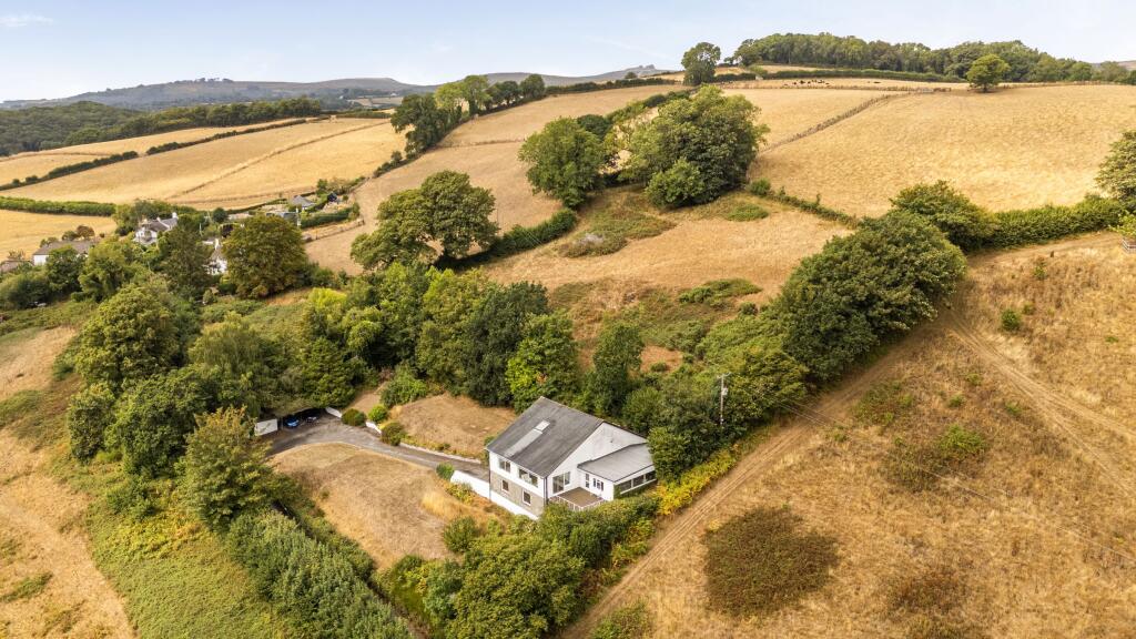 House in Teignbridge, Ilsington - View 2