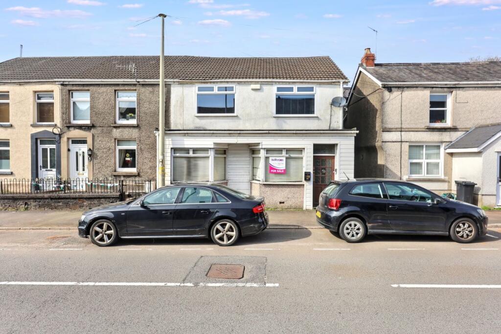 Main image of property: 50 High Street, Pontardawe, Swansea, West Glamorgan, SA8 4JH