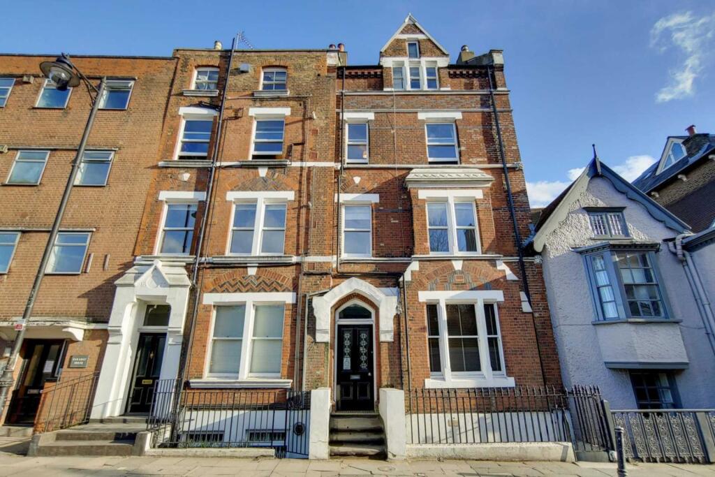 Main image of property: Hornsey Lane, Highgate, N6