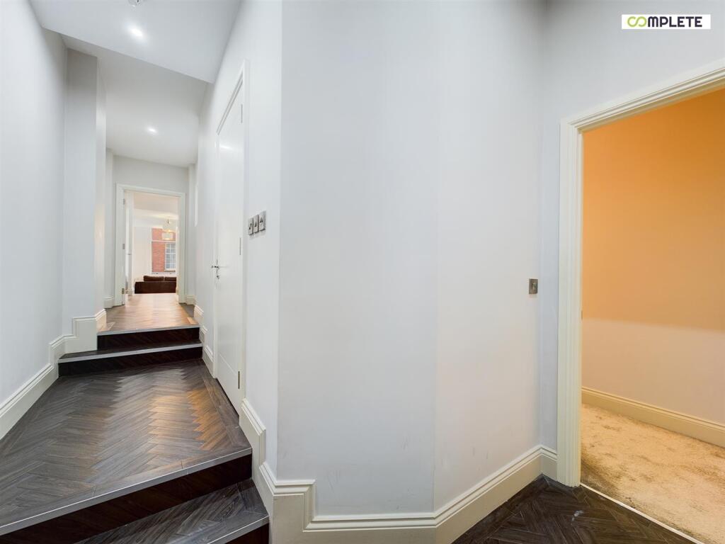 Apartment in Liverpool - View 2