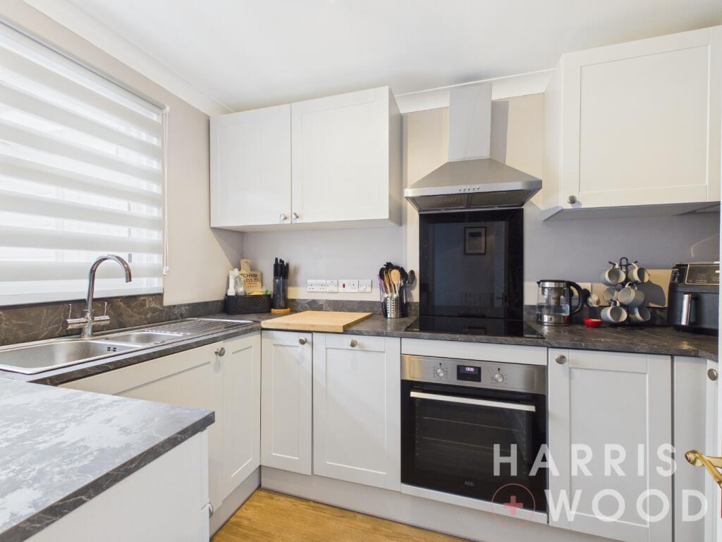 Lichfield Close, Colchester, Essex, CO1 – další