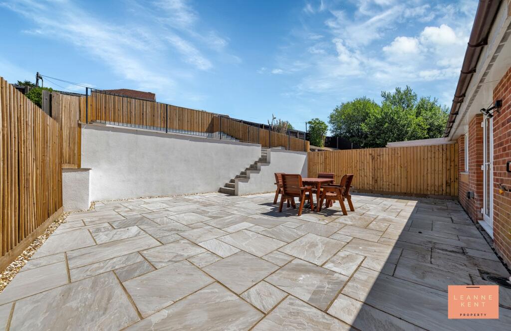 House in Cardiff, Energlyn, Penyrheol Trecenydd & Energlyn - View 4