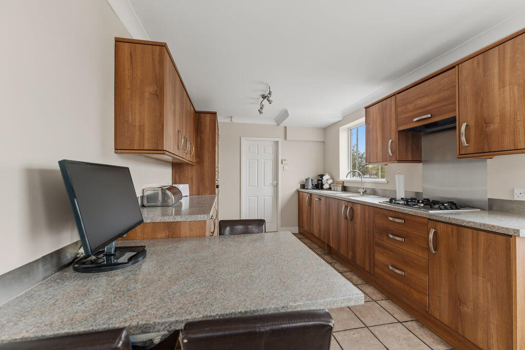 House in Doncaster - View 5