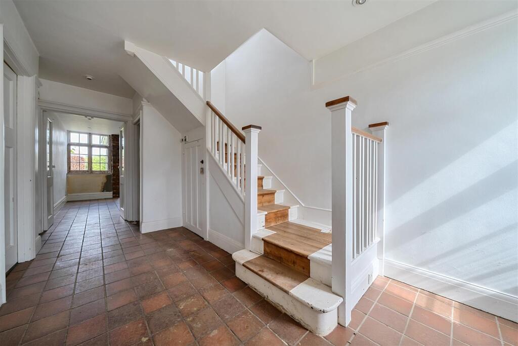 House in London - View 5