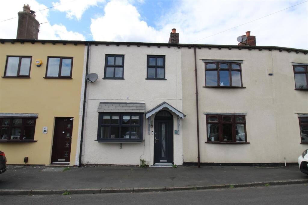 Main image of property: Hill Lane, Blackrod, Bolton