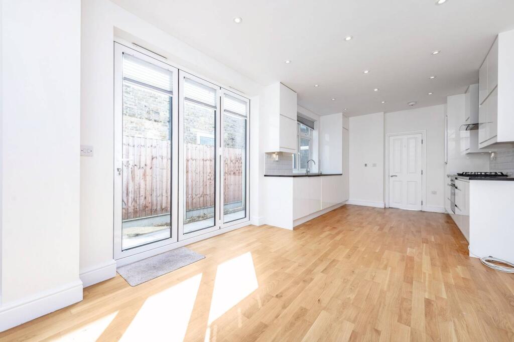 Main image of property: Brightwell Crescent, Tooting, London, SW17
