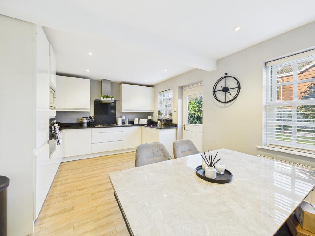 House in South Derbyshire, Burnaston - View 4