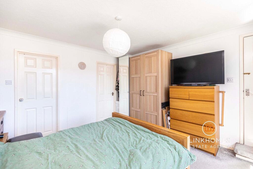 Additional image 13 of Victoria Road, Poole, BH12