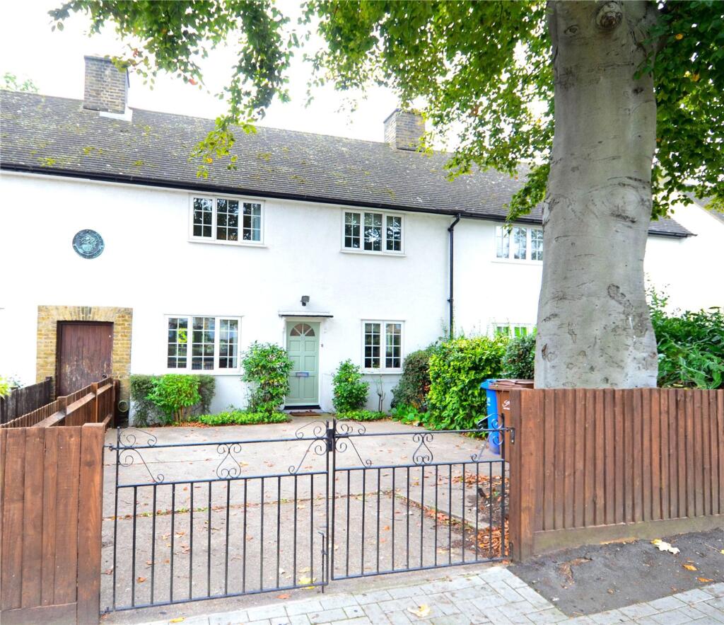 Main image of property: Herne Hill, London, SE24