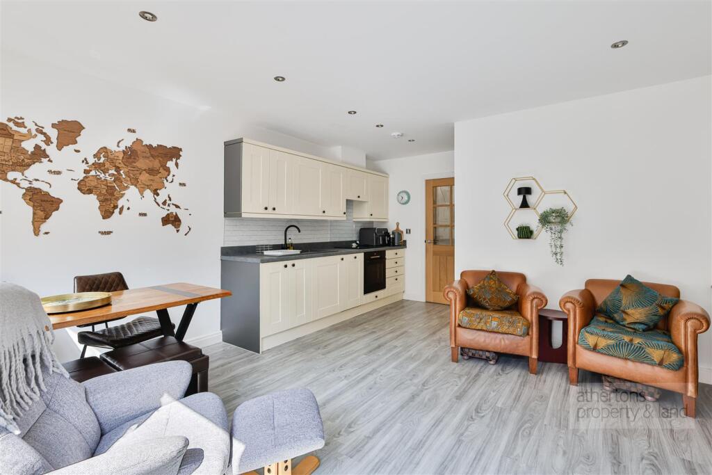 House in Ribble Valley, Painter Wood, Billington and Langho - View 3