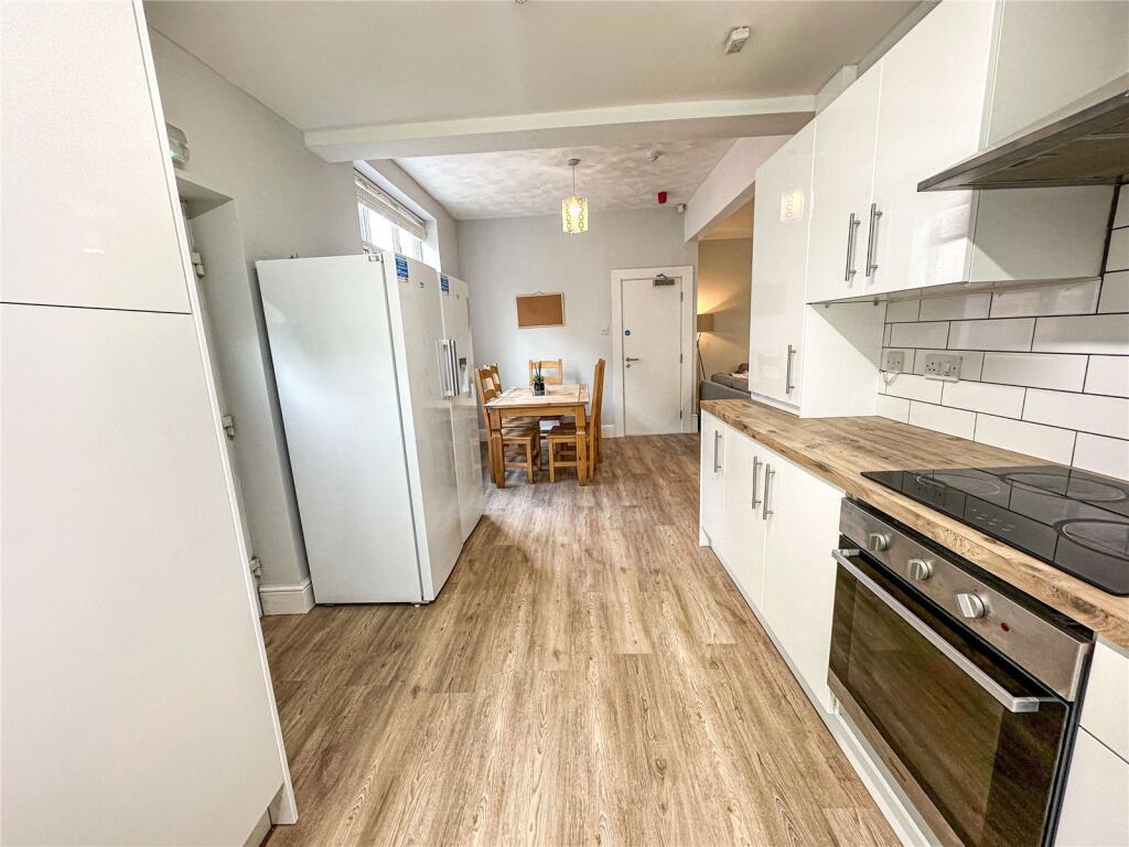 House in Manchester, Greater Manchester - More