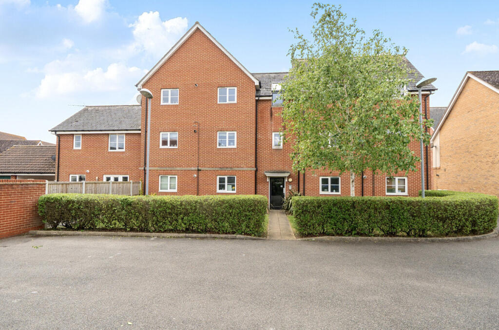 Apartment in Chelmsford - View 2