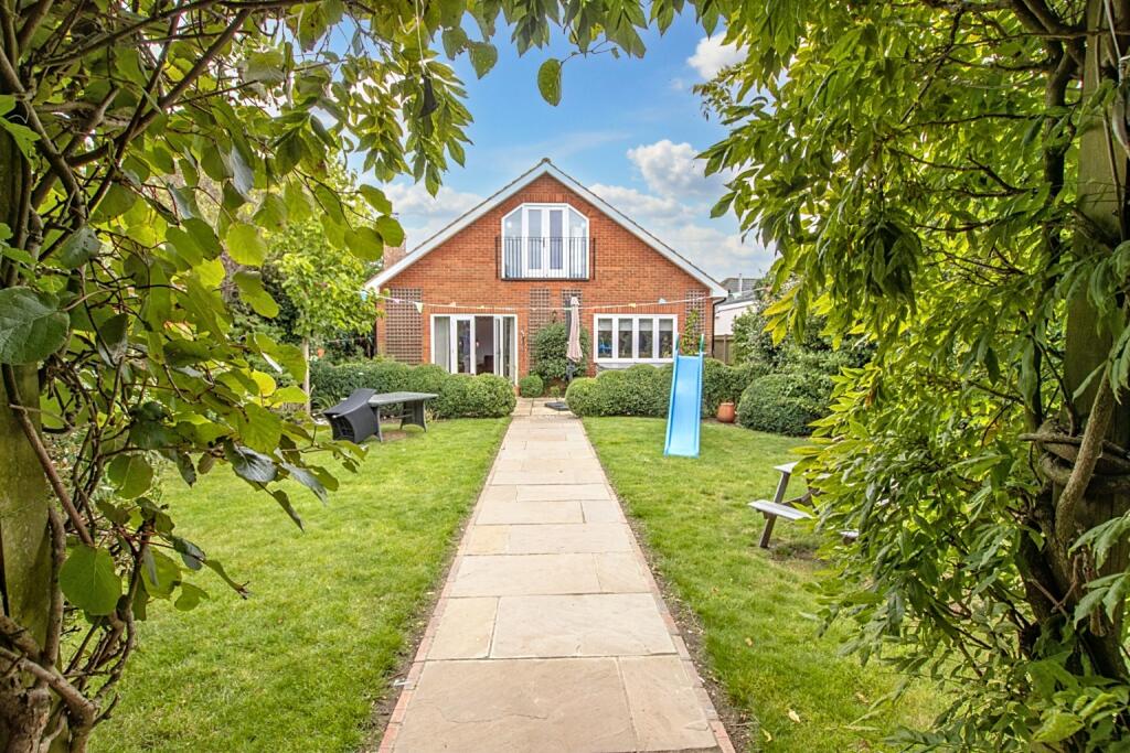 Ryalla Drift, South Wootton photo 2