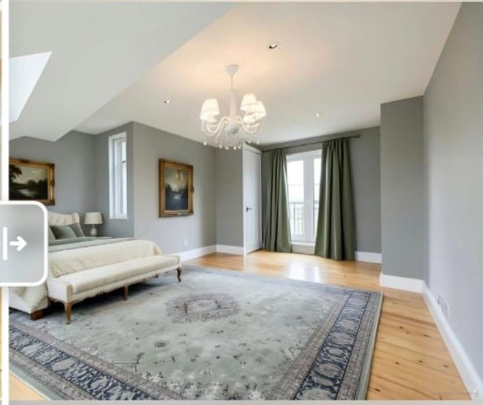 House in Twickenham - More