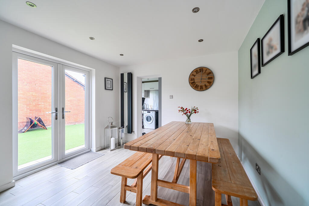 House in Swindon - View 4