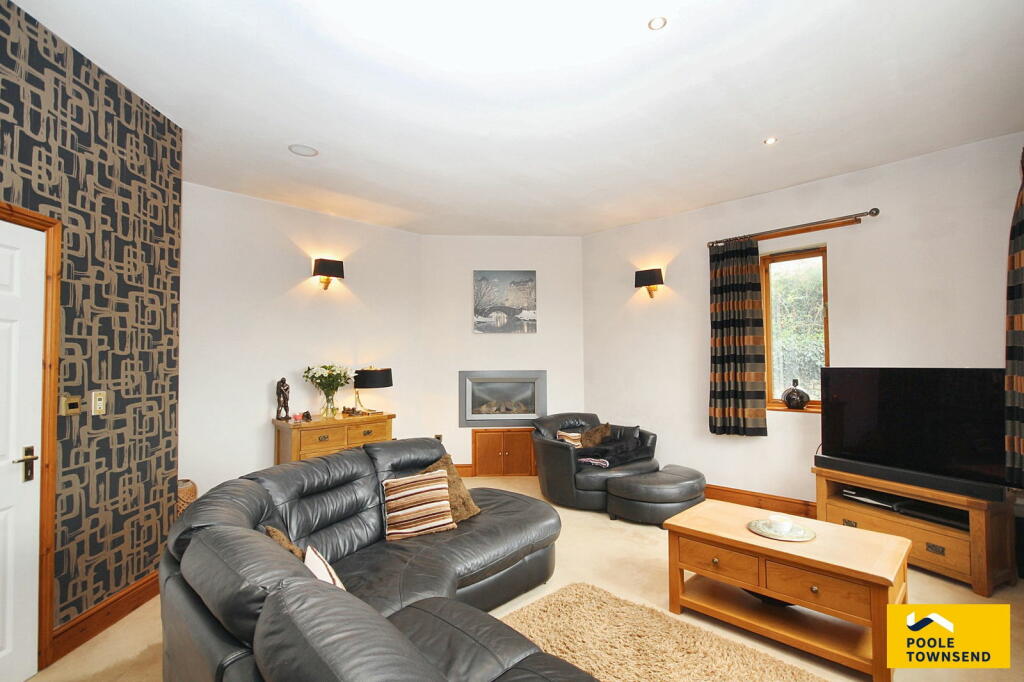 Windermere Road, Kendal, LA9 5EZ photo 4